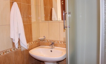 Номер стандарт с 1 двуспальной кроватью в Окская гавань