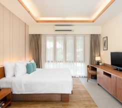 Двухместное бунгало Deluxe Garden двуспальная кровать в Отель Saii Phi Phi Island Village