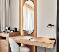 Номер Premium в Crowne Plaza Sofia by IHG