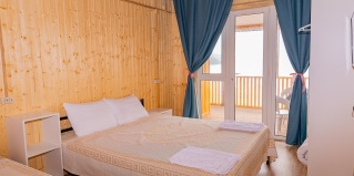 Андреевка: Гостевой дом Море и песок