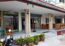 Трёхместный номер Standard в Welcome Inn Hotel Karon Beach