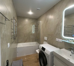 Апартаменты двухкомнатные четырехместные  (улучшенные) с балконом в Polikariya