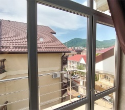 4-х местные Апартаменты 2-х комнатные в Розмарин