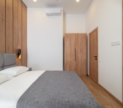 Семейный двухкомнатный с балконом в Vista mare