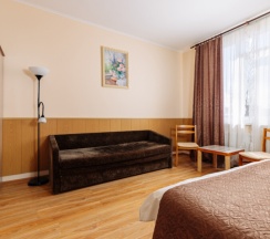 Стандарт  с двуспальной кроватью и видом на море до 5 гостей в Дельфин парк