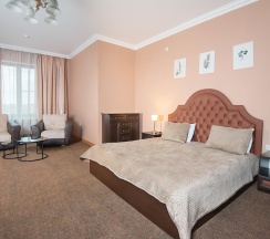Апартаменты улучшенные №302 в Hotel central