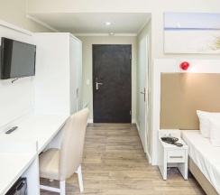 Двухместный номер Standard с видом на город 2 отдельные кровати в Hotel Domicil Hamburg by Golden Tulip
