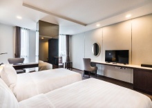 Двухместный номер Superior 2 отдельные кровати в SureStay Plus Hotel by Best Western Sukhumvit 2