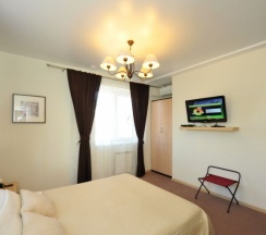 «Комфорт» 2-х местный DBL, (№103; №104; №202; №206)  в MotoStop