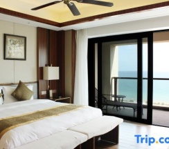 Семейный люкс с 2 комнатами с видом на море в Jinghai Hotel & Resort