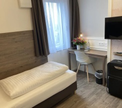 Одноместный номер Standard односпальная кровать в Signature East Hotel Falk