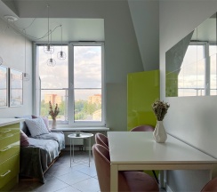 Видовая квартира на мансарде с террасой. Дом комфорт-класса "Royalpie". Царское село. НИИ Турнера, ЭКСПОФОРУМ. в Rauktis apartments