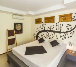 Двухместный номер Standard с видом на сад двуспальная кровать в Sallamai Resort