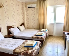 Стандартный четырехместный номер (корпус Горный) в Family Club Hotels