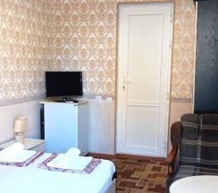 Трёхместный номер Standard beachfront в МаринАпарт