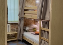 Отдельный шестиместный номер в Nice hostel