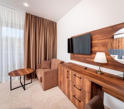 Джуниор сюит улучшенный с террасой Дом №5 в Лесная заимка