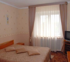 Номер стандарт с 1 двуспальной кроватью в Эпос