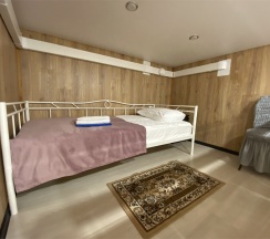 Двухместный номер "Комфорт+" с кухней (№100) в Заря