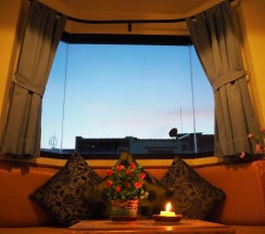 Номер Deluxe в Your Place Inn