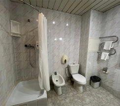 2-местный полулюкс однокомнатный первой категории (4 корп.) в Амакс Ершово