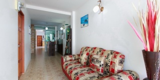 Патонг: Апартаменты SR Sea View Apartments