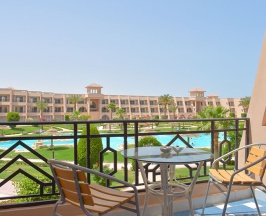 Двухместный номер Standard с видом на бассейн 2 отдельные кровати в Jasmine Palace Resort & Spa
