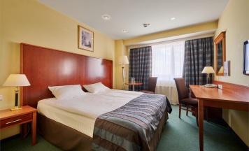 Стандарт с двуспальной кроватью в Marins Park Hotel Москва Пражская