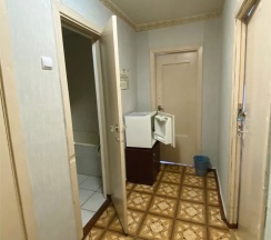 Двухместный номер эконом в блоке с общей ванной, с балконом в Патриот