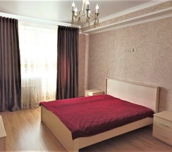 М.Горького 85Б. 1-комн.кв., 8-этаж, 23 в АнтиОтель