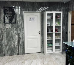 Кровать в женском номере c 5 двухъярусными кроватями (удобства на этаже) в Темпер прайд