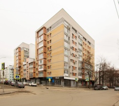 Апартаменты с 2 комнатами с балконом и с красивым видом из окна в Апартаменты Bliss aparts: Centre-Rybinskaya 11