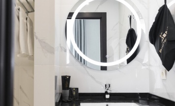 Двухместный люкс двуспальная кровать в Resident Hotel Gogol