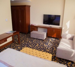 Апартаменты в Ramada by Wyndham Almaty