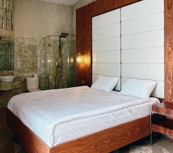 DANIEL в Malakhovka Palace