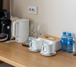 Трехместный номер с видом на город в Kinney hotel sea view