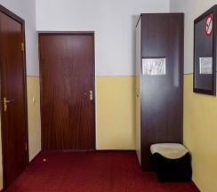 Стандартный трехместный номер с балконом в Прибой