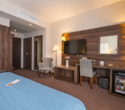 СУПЕРИОР С 1 КРОВАТЬЮ «KING SIZE» в Томь River Plaza