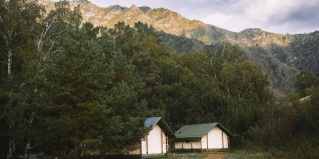 Чемальский район: Глэмпинг Ороктой парк