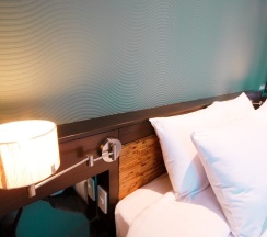 Двухместный номер Standard с видом на сад двуспальная кровать в Tara Mantra Cha Am Resort