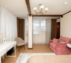 Люкс с красивым видом из окна в Губернский