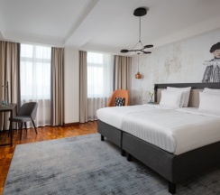 Улучшенный двухместный номер с двуспальной кроватью в Vasilievsky hotel