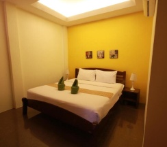 Двухместный номер Superior двуспальная кровать в Tharathip Resort