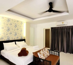 Двухместный номер Deluxe двуспальная кровать в Surintra Boutique Resort
