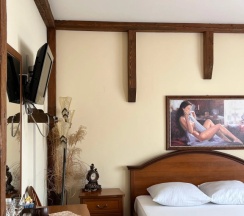 Четырёхместный номер Superior в Кавказские легенды