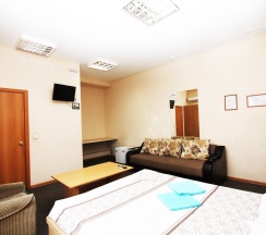 Трехместный номер в Med