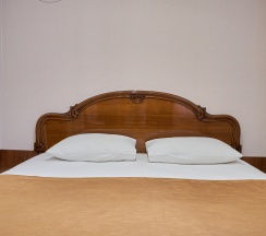 Семейный четырехместный номер в Лотос