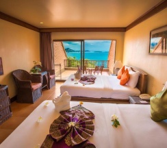 Семейный номер Standard с видом на море в Samui Bayview Resort & Spa