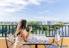 Двухместный номер Standard с видом на реку 2 отдельные кровати в USABAI Riverside Boutique Hotel