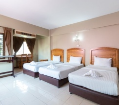 Трёхместный номер Standard в Best LD Hotel